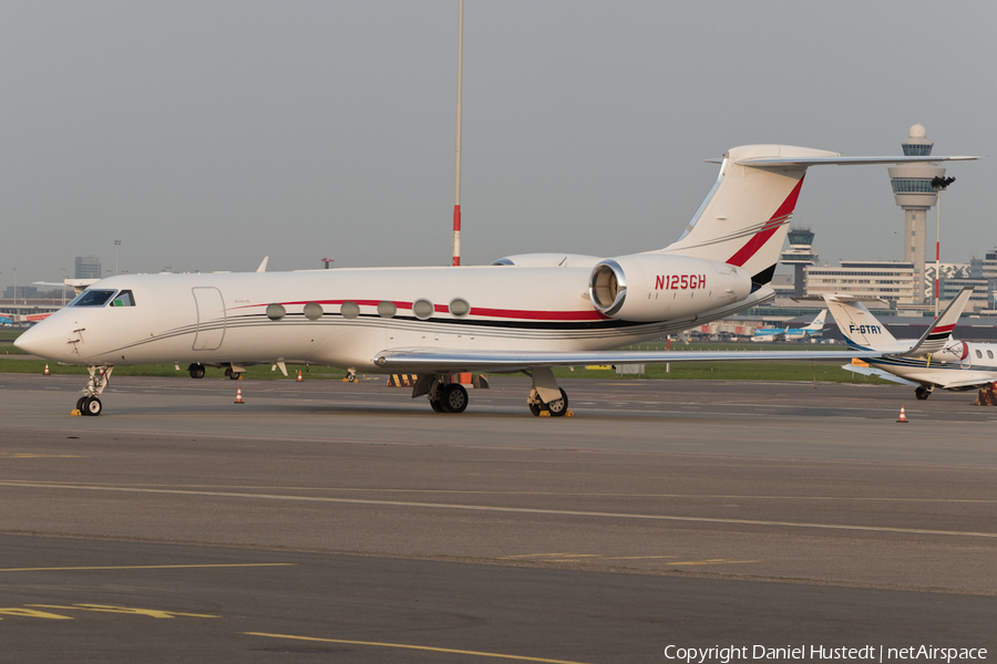 Wing Aviation Charter Services Gulfstream G-V (N125GH) | Photo 426400