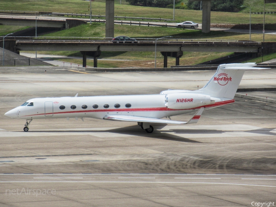 (Private) Gulfstream G-V-SP (G550) (N126HR) | Photo 343146
