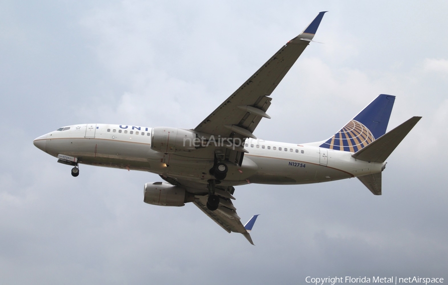 United Airlines Boeing 737-7V3 (N12754) | Photo 310598