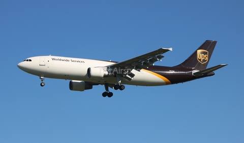 United Parcel Service Airbus A300F4-622R (N127UP) at  Orlando - International (McCoy), United States