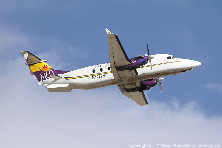 Mesa Airlines Beech 1900D (N127ZV) | Photo 3000