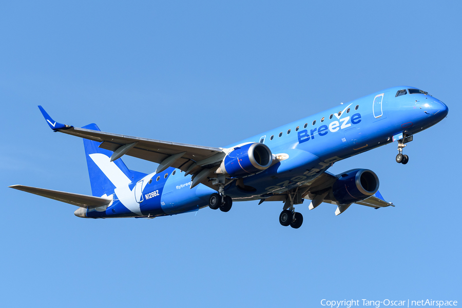 Breeze Airways Embraer ERJ-190AR (ERJ-190-100IGW) (N128BZ) | Photo 476683