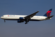 Delta Air Lines Boeing 767-332 (N128DL) at  Los Angeles - International, United States