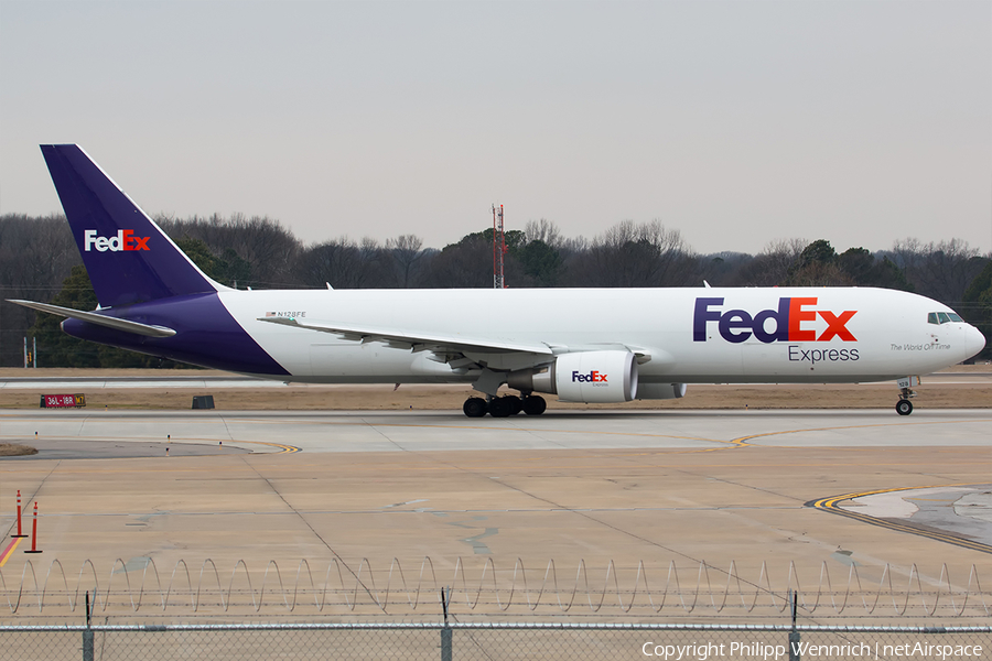 FedEx Boeing 767-3S2F(ER) (N128FE) | Photo 237510