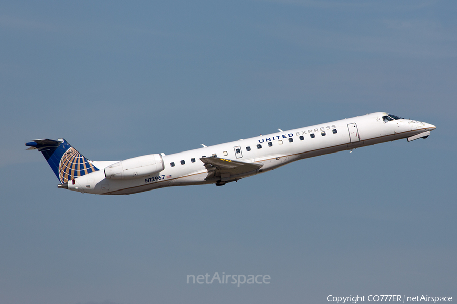 United Express (ExpressJet Airlines) Embraer ERJ-145LR (N12967) | Photo 59239