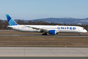 United Airlines Boeing 787-10 Dreamliner (N13013) at  Frankfurt am Main, Germany