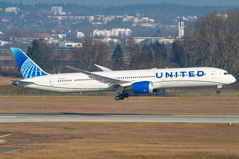 United Airlines Boeing 787-10 Dreamliner (N13013) at  Munich, Germany