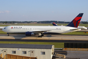 Delta Air Lines Boeing 767-332 (N130DL) at  Atlanta - Hartsfield-Jackson International, United States