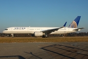 United Airlines Boeing 757-224 (N13110) at  Hamburg - Fuhlsbuettel (Helmut Schmidt), Germany