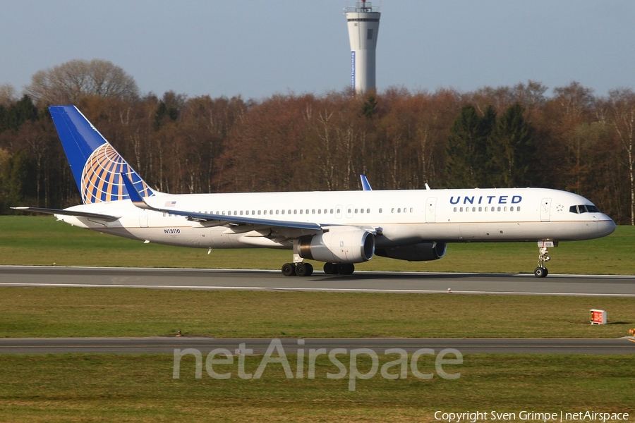 United Airlines Boeing 757-224 (N13110) | Photo 32821