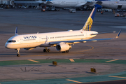 United Airlines Boeing 757-224 (N13110) at  San Francisco - International, United States