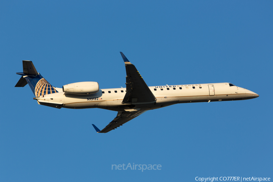 Continental Express (ExpressJet) Embraer ERJ-145XR (N13132) | Photo 45434