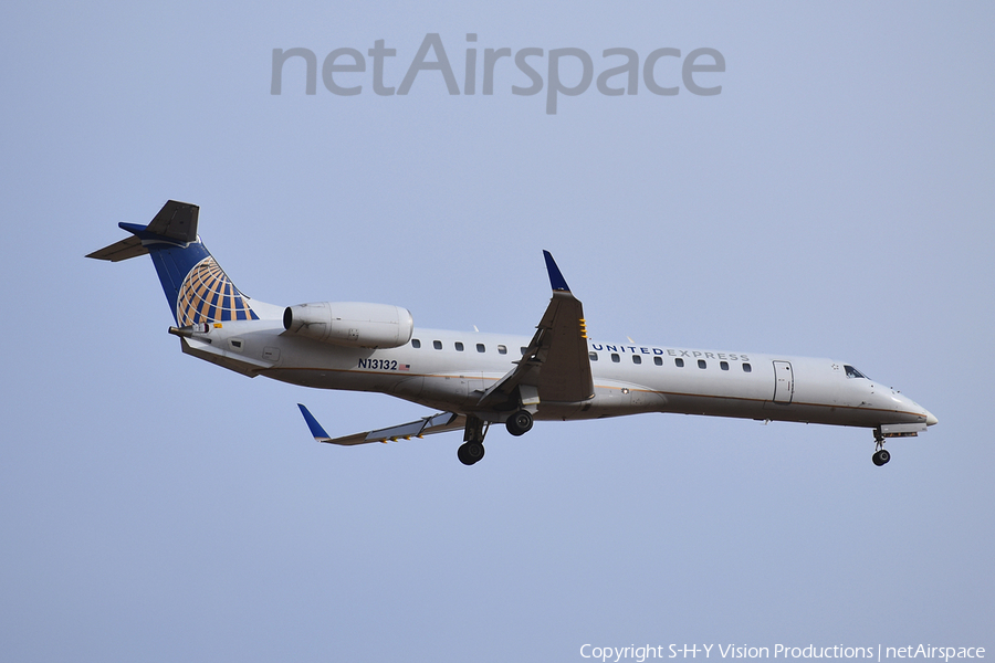 United Express (Trans States Airlines) Embraer ERJ-145XR (N13132) | Photo 135072