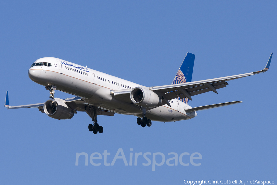 Continental Airlines Boeing 757-224 (N13138) | Photo 41861
