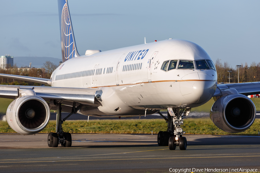 United Airlines Boeing 757-224 (N13138) | Photo 148543