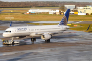 United Airlines Boeing 757-224 (N13138) at  Hamburg - Fuhlsbuettel (Helmut Schmidt), Germany