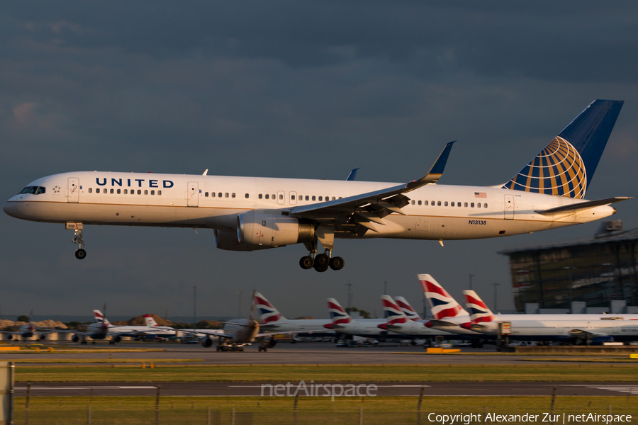 United Airlines Boeing 757-224 (N13138) | Photo 176040