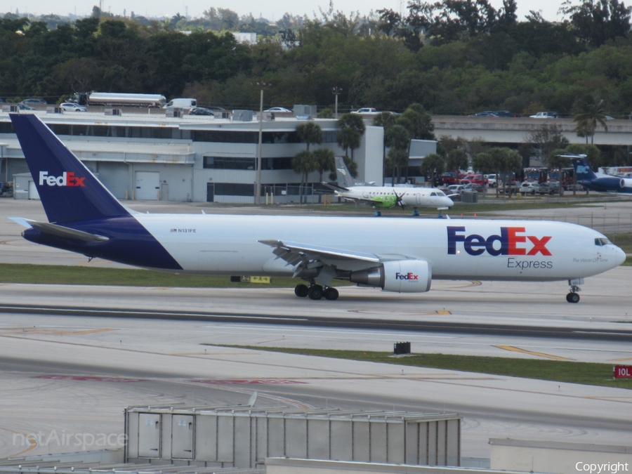 FedEx Boeing 767-3S2F(ER) (N131FE) | Photo 355619