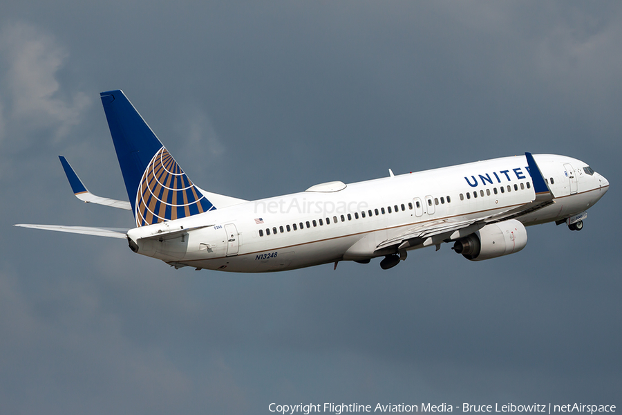 United Airlines Boeing 737-824 (N13248) | Photo 95759