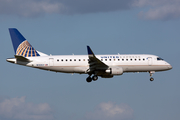 United Express (SkyWest Airlines) Embraer ERJ-175LR (ERJ-170-200LR) (N133SY) at  Dallas/Ft. Worth - International, United States
