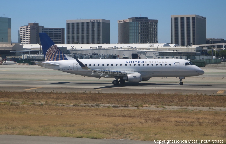 United Express (SkyWest Airlines) Embraer ERJ-175LR (ERJ-170-200LR) (N133SY) | Photo 296542