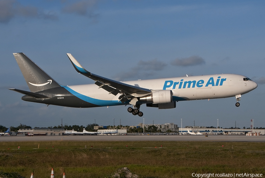 Amazon Prime Air (Atlas Air) Boeing 767-31B(ER)(BCF) (N1361A) | Photo 445215