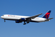 Delta Air Lines Boeing 767-332 (N136DL) at  Los Angeles - International, United States