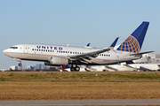 United Airlines Boeing 737-724 (N13716) at  Atlanta - Hartsfield-Jackson International, United States