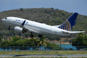 United Airlines Boeing 737-724 (N13716) at  St. Thomas - Cyril E. King, US Virgin Islands