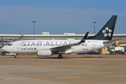 United Airlines Boeing 737-724 (N13720) at  Dallas/Ft. Worth - International, United States