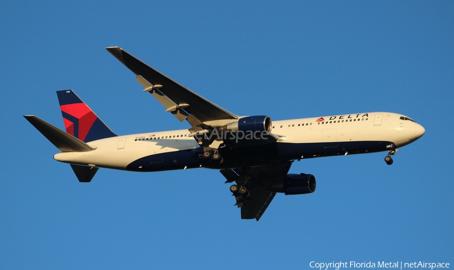 Delta Air Lines Boeing 767-332 (N138DL) | Photo 609383