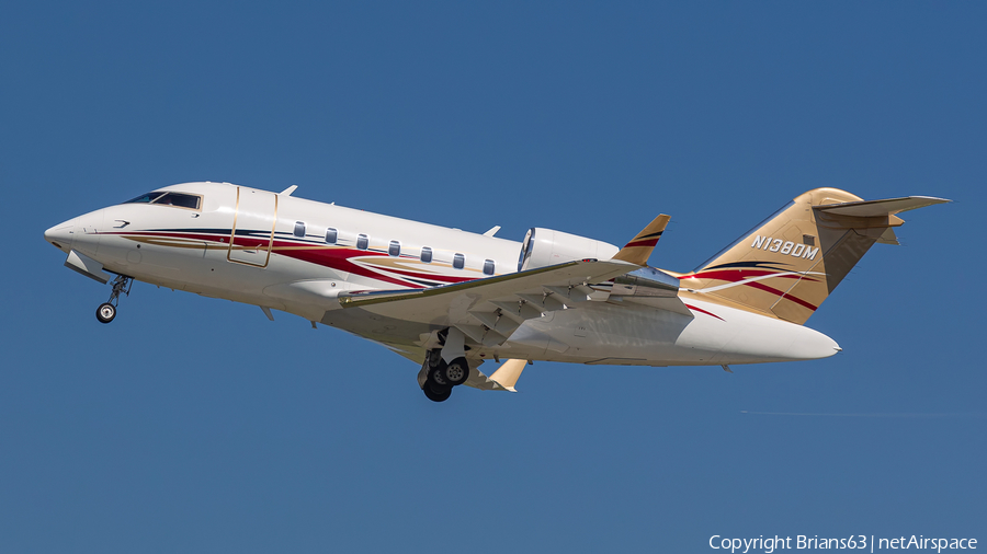 (Private) Bombardier CL-600-2B16 Challenger 605 (N138DM) | Photo 605630