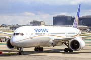 United Airlines Boeing 787-9 Dreamliner (N13954) at  Los Angeles - International, United States