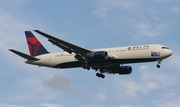 Delta Air Lines Boeing 767-332 (N139DL) at  Detroit - Metropolitan Wayne County, United States