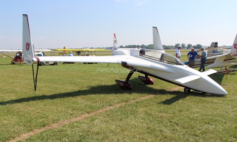 (Private) Rutan 61 Long-EZ (N13DF) at  Oshkosh - Wittman Regional, United States