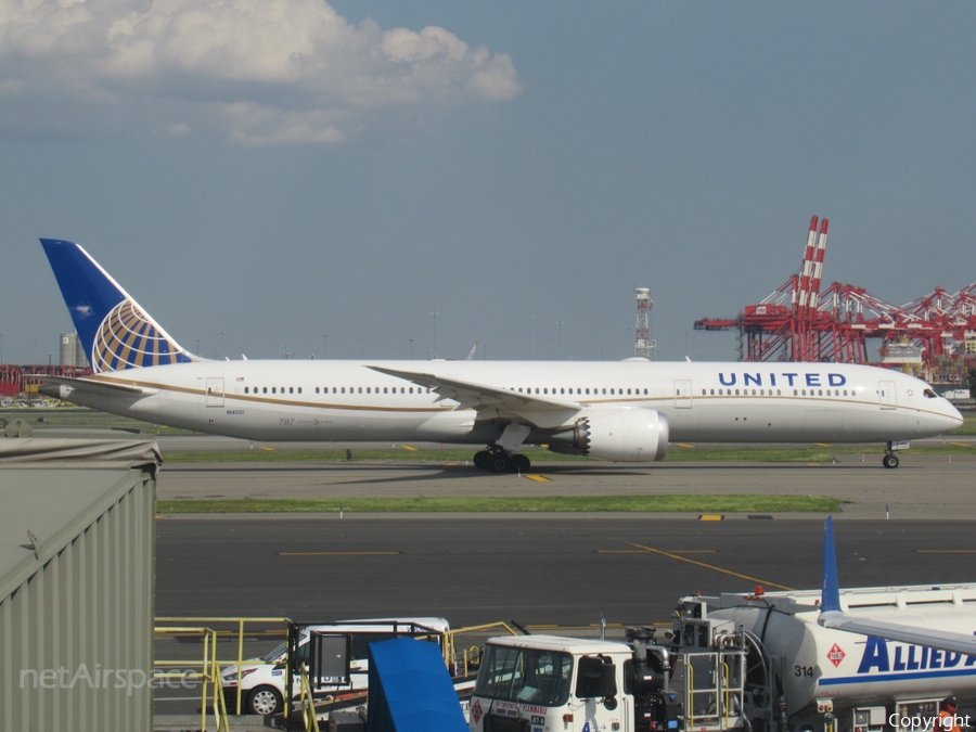 United Airlines Boeing 787-10 Dreamliner (N14001) | Photo 343280