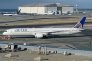 United Airlines Boeing 787-10 Dreamliner (N14001) at  San Francisco - International, United States