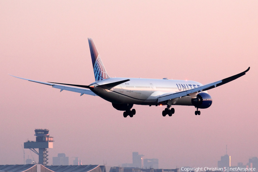 United Airlines Boeing 787-10 Dreamliner (N14011) | Photo 410074