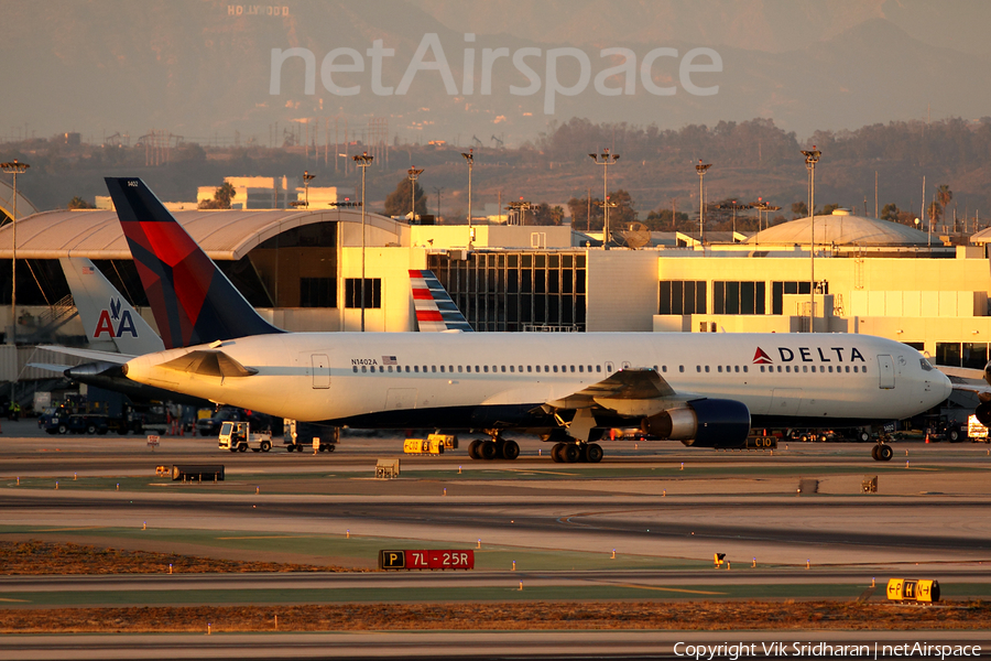 Delta Air Lines Boeing 767-332 (N1402A) | Photo 59741