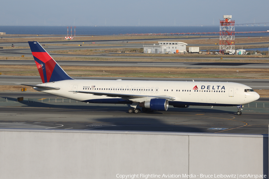Delta Air Lines Boeing 767-332 (N1402A) | Photo 80596