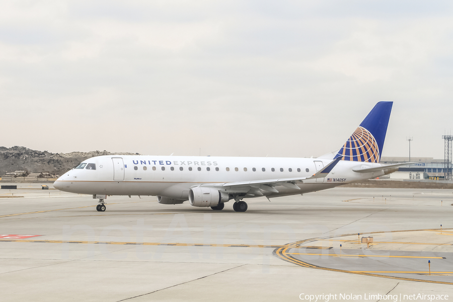 United Express (SkyWest Airlines) Embraer ERJ-175LR (ERJ-170-200LR) (N140SY) | Photo 427765