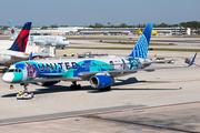 United Airlines Boeing 757-224 (N14102) at  Ft. Lauderdale - International, United States