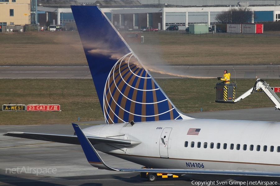 United Airlines Boeing 757-224 (N14106) | Photo 42412