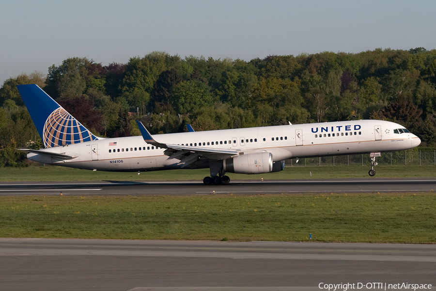 United Airlines Boeing 757-224 (N14106) | Photo 358696