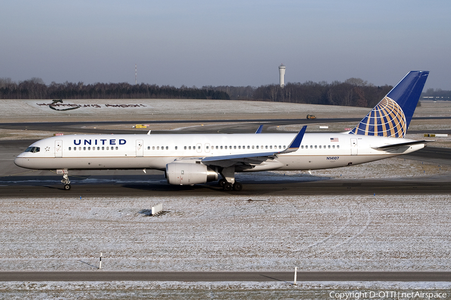 United Airlines Boeing 757-224 (N14107) | Photo 374883