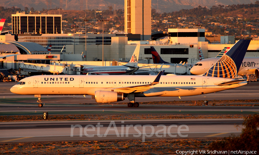 United Airlines Boeing 757-224 (N14107) | Photo 92311