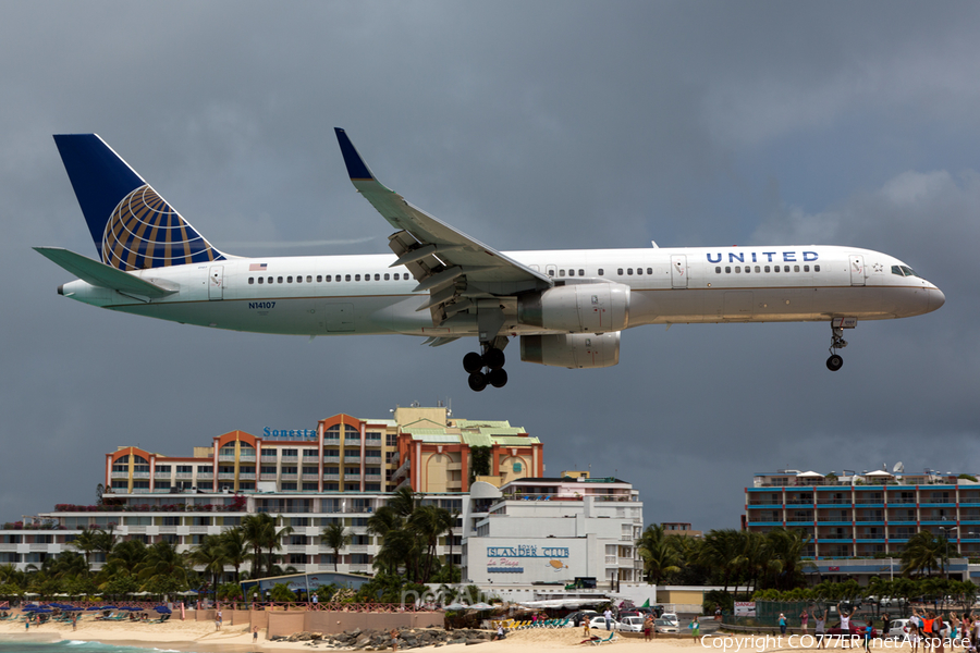 United Airlines Boeing 757-224 (N14107) | Photo 45384