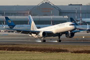 Continental Airlines Boeing 757-224 (N14118) at  Hamburg - Fuhlsbuettel (Helmut Schmidt), Germany