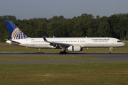 Continental Airlines Boeing 757-224 (N14118) at  Hamburg - Fuhlsbuettel (Helmut Schmidt), Germany