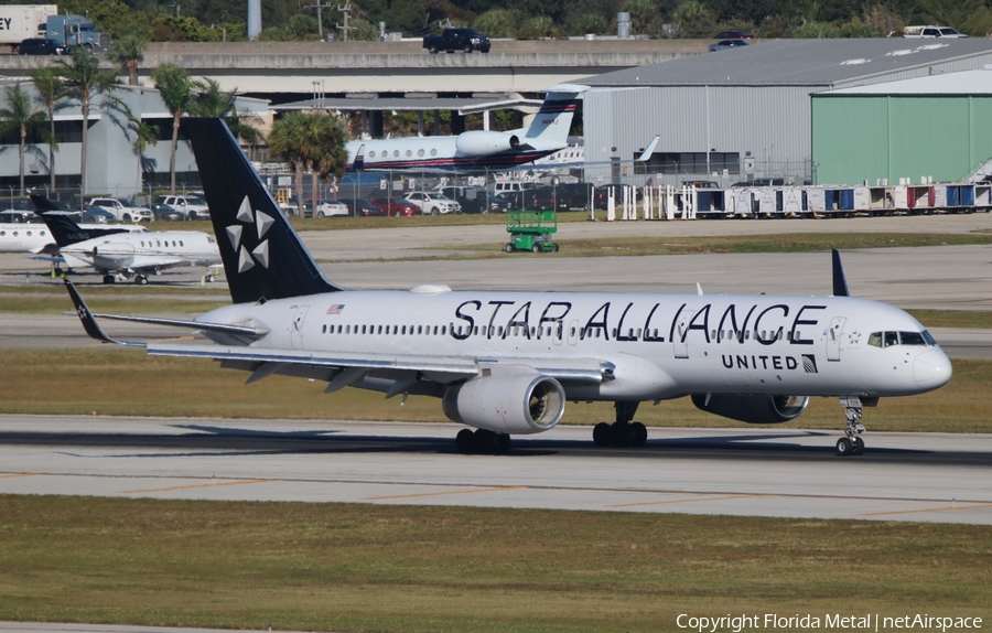 United Airlines Boeing 757-224 (N14120) | Photo 362187